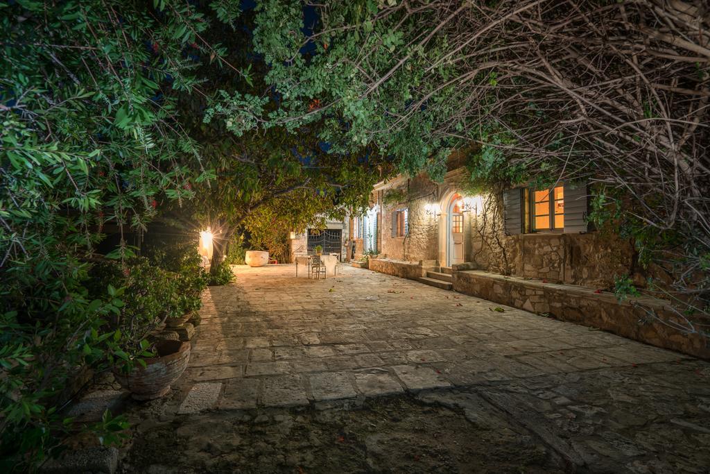 Bratis Holiday Home Kallithea  Dış mekan fotoğraf